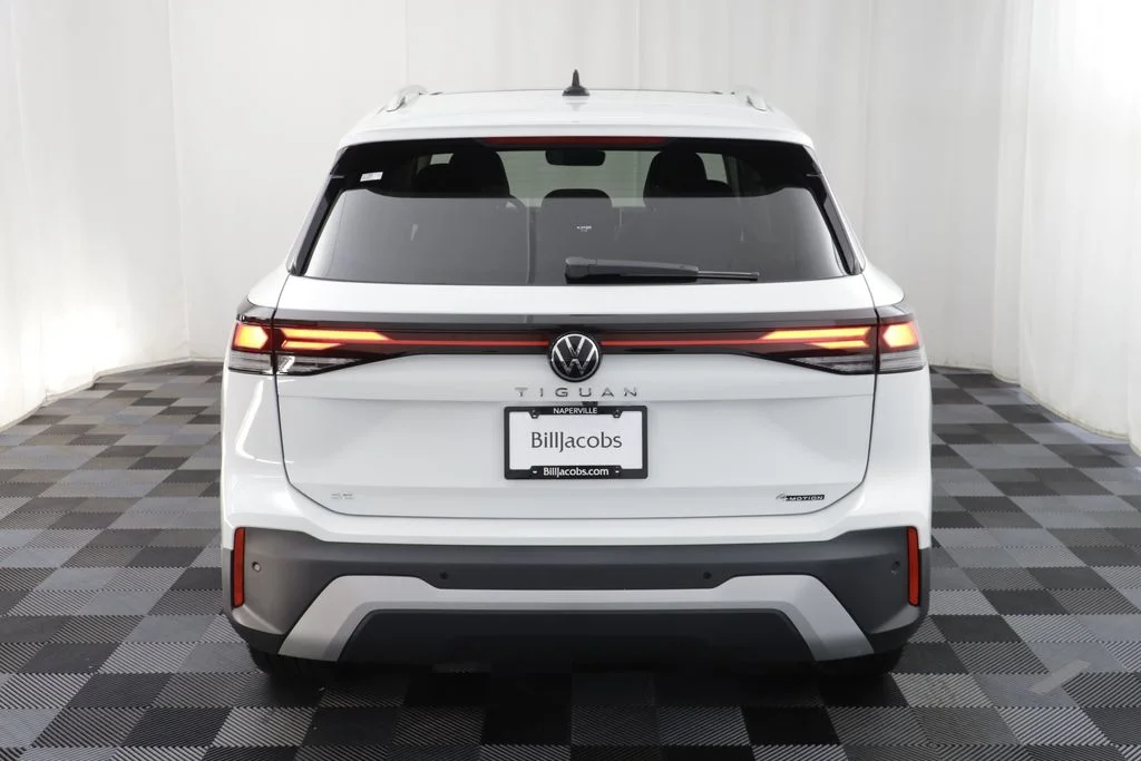 New 2026 Pure White Volkswagen 2.0T SE image 17