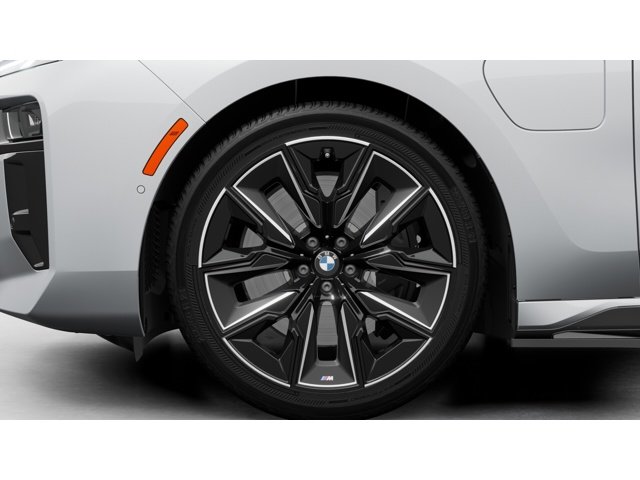 New 2026 Brooklyn Grey Metallic BMW 750e xDrive image 7