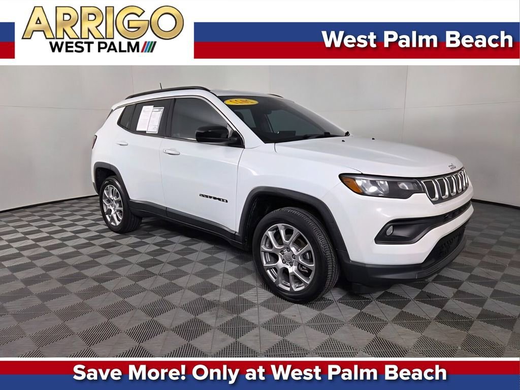 2022 Jeep Compass Latitude Lux