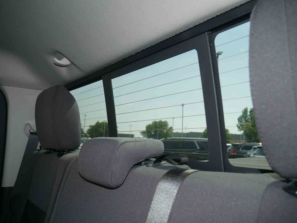 Used 2024  Toyota SR5 image 17