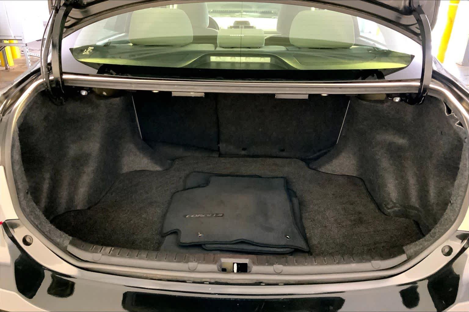 Used 2012 Black Sand Pearl Toyota LE image 35