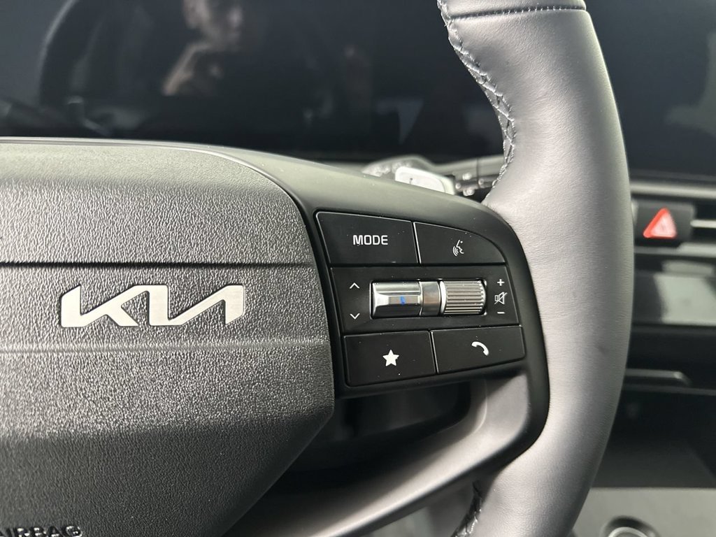 New 2027 Wolf Gray Kia S image 7