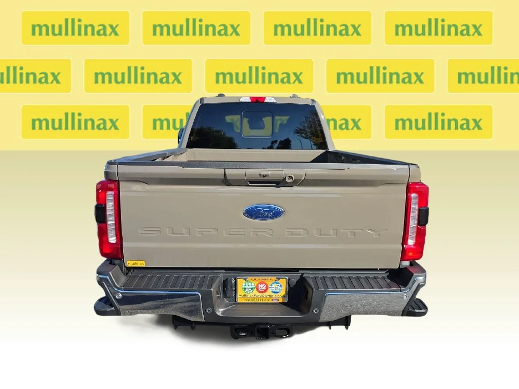 New 2026 Gray Ford Lariat image 5