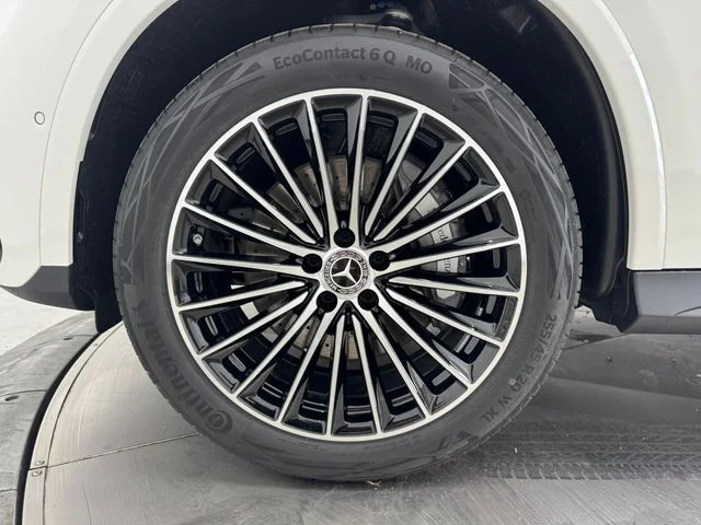 New 2026 Polar White Mercedes-Benz GLC 300 Coupe image 10