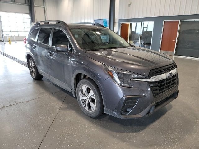 2023 Subaru Ascent Premium 7 Passenger's photo