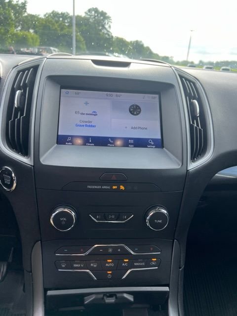 Used 2020 Silver Metallic Ford SE image 14