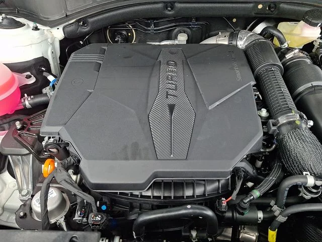 New 2027 White Hyundai XRT image 19
