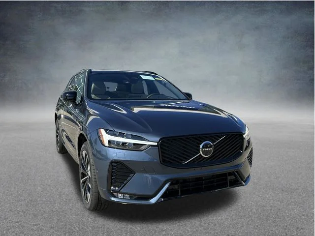 2026 Volvo XC60 B5 Plus Dark AWD's photo