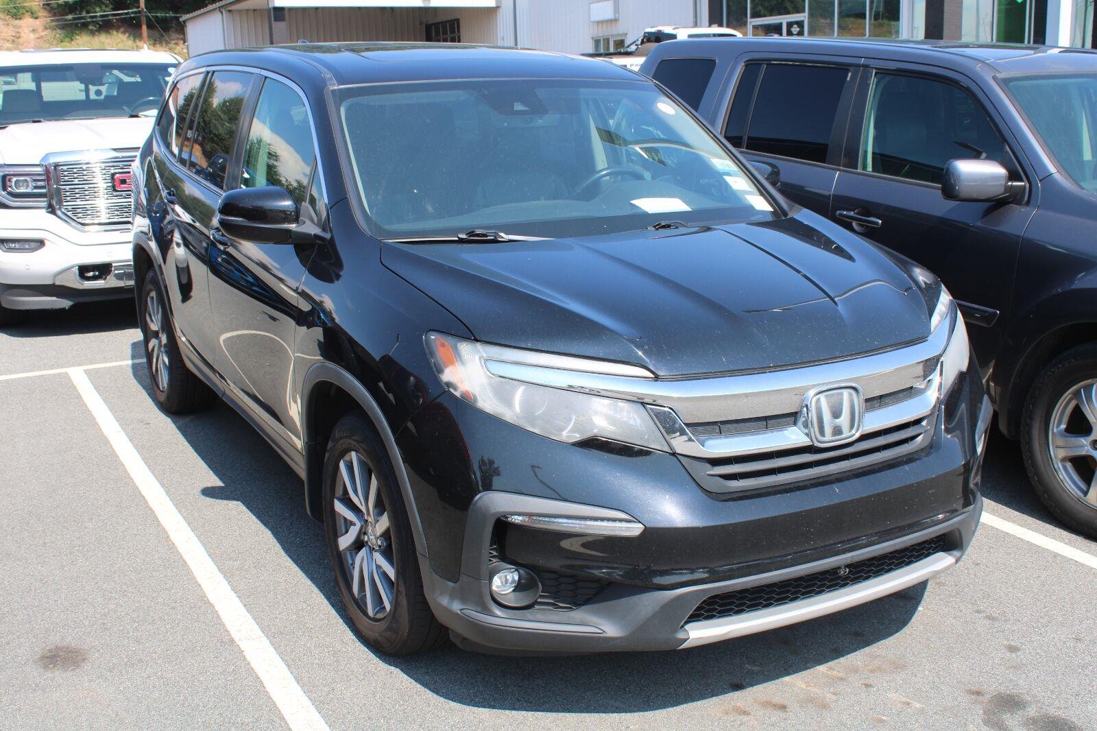 Used 2020 Crystal Black Pearl Honda EX-L image 3