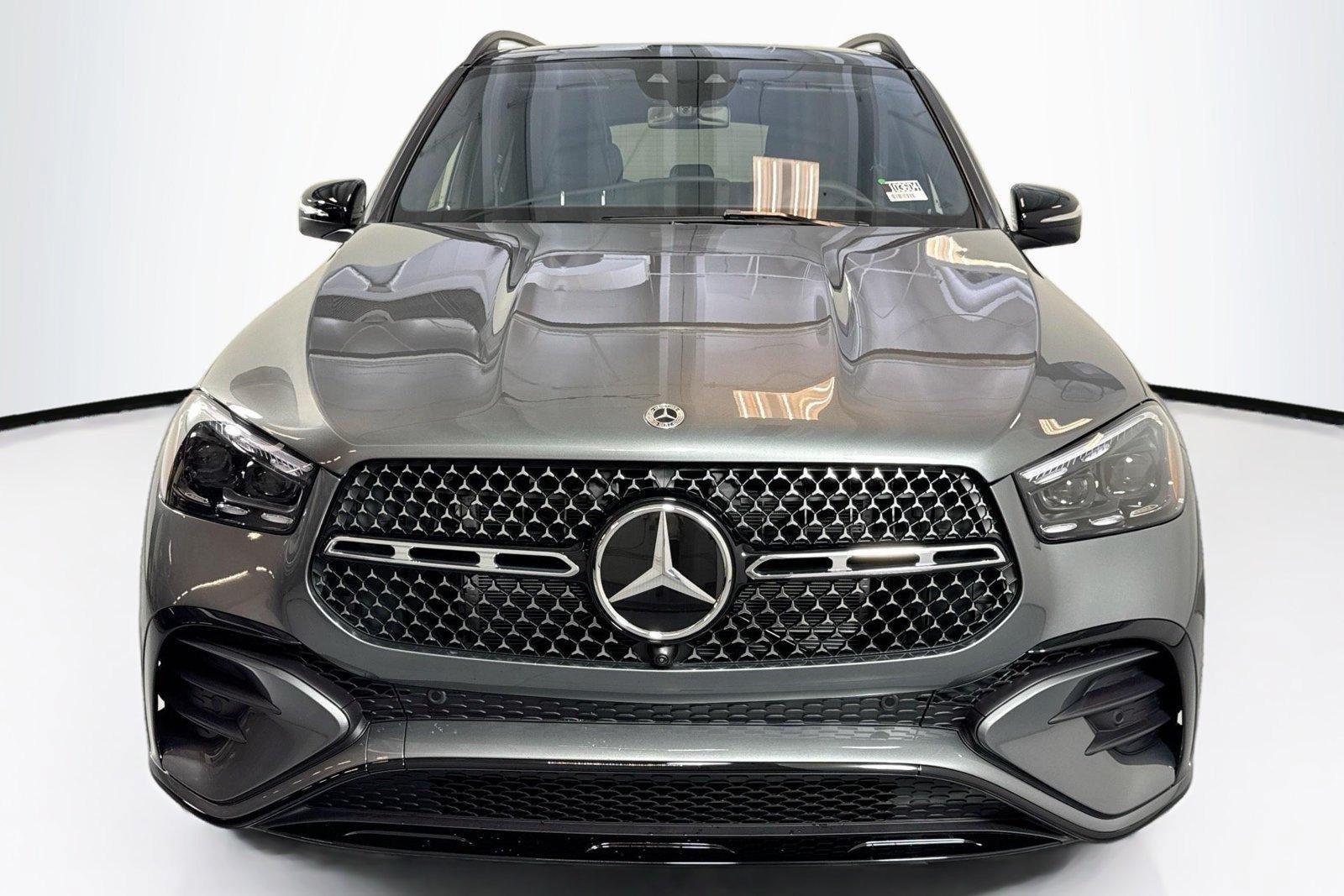 New 2026 Selenite Grey Metallic Mercedes-Benz GLE 580 image 2