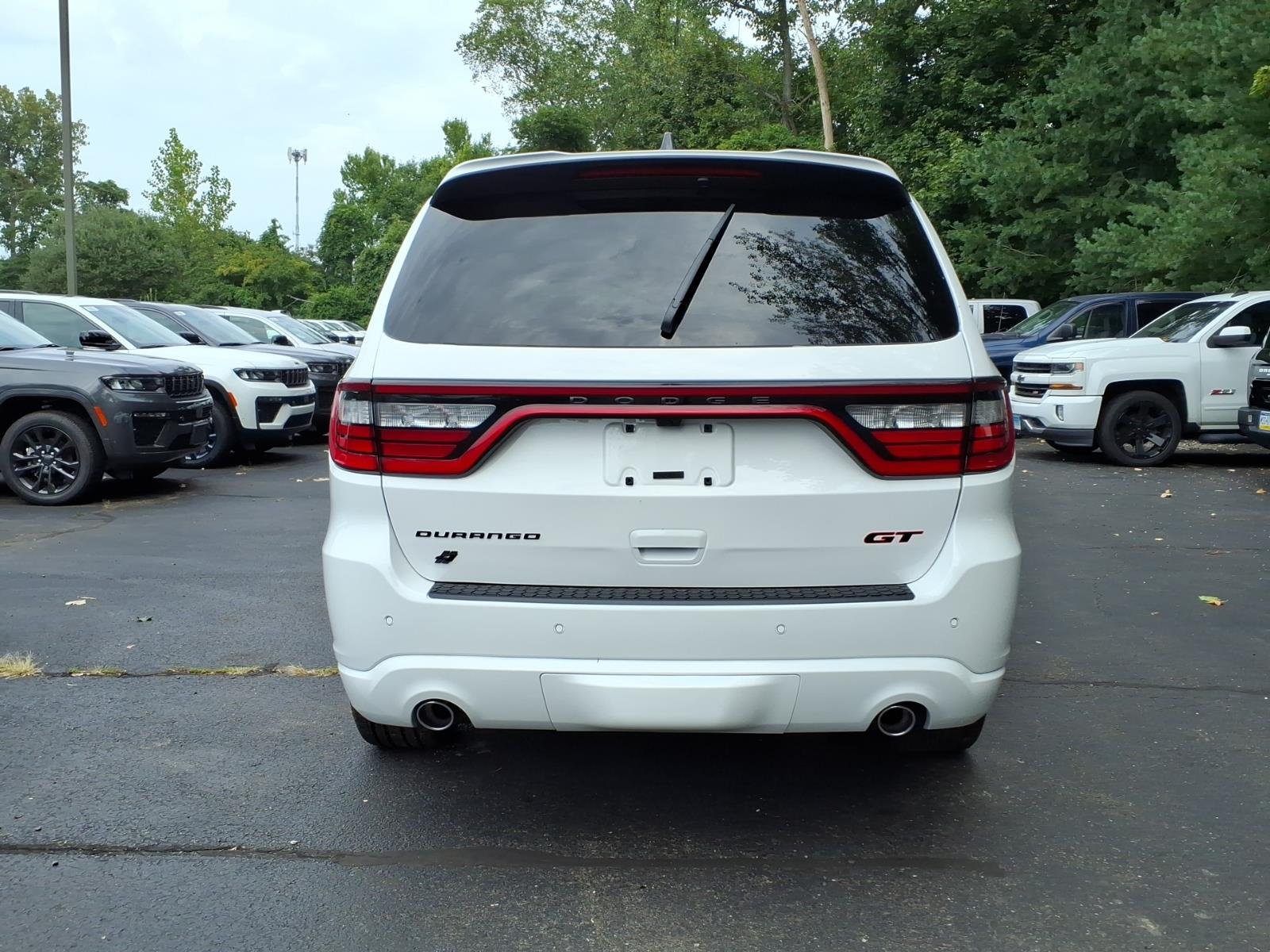 New 2027 White Knuckle Clear-Coat Exterior Paint Dodge GT image 5