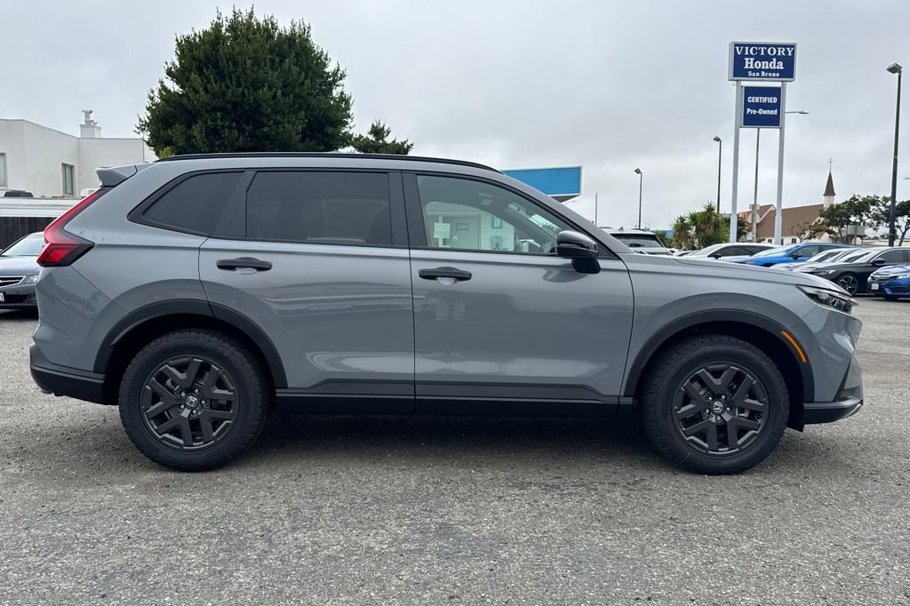 New 2026 Urban Gray Pearl Honda TrailSport image 3