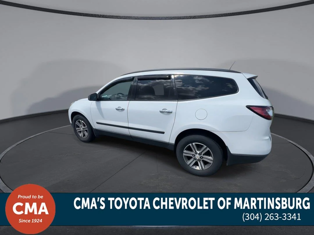 Used 2017 Summit White Chevrolet LS image 6