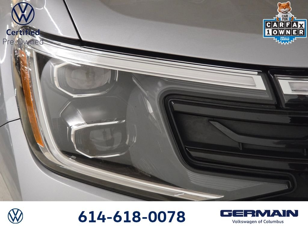 Certified Used 2025 Silver Mist Metallic Volkswagen 2.0T SEL Premium R-Line image 14
