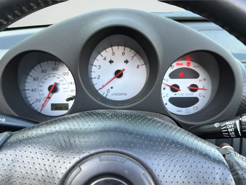 Used 2000 Red Toyota Base image 20