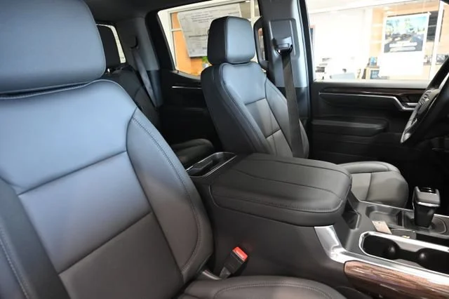 2026 Chevrolet Silverado 1500 LT - Photo 11