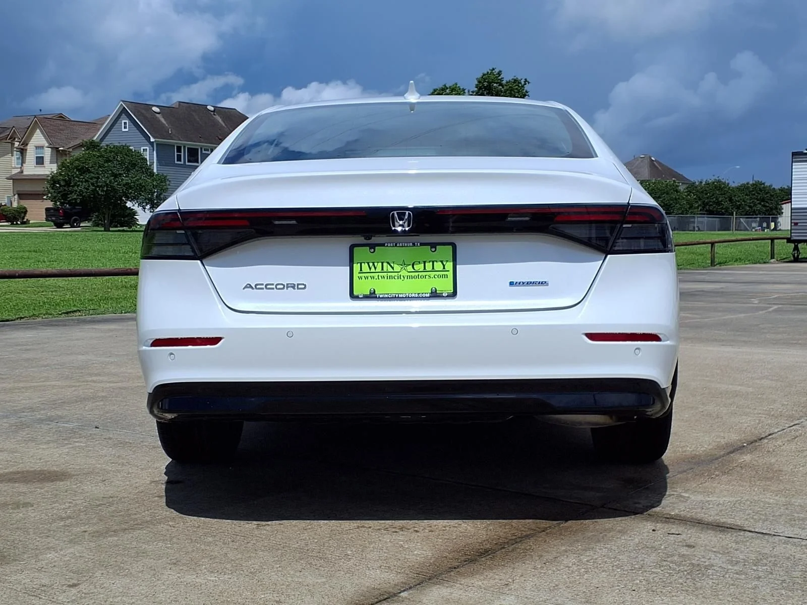 New 2026 White Honda EX-L image 4