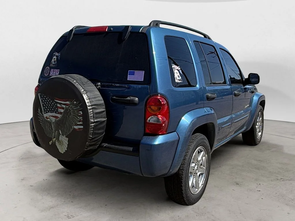 Used 2003 Blue Jeep Limited image 5