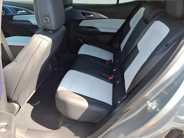 New 2026 Sterling Gray Metallic Chevrolet LT image 17