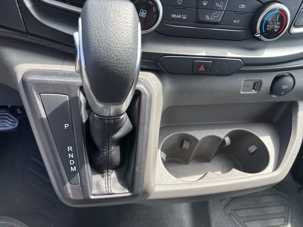 Used 2024 Oxford White Ford Base image 34