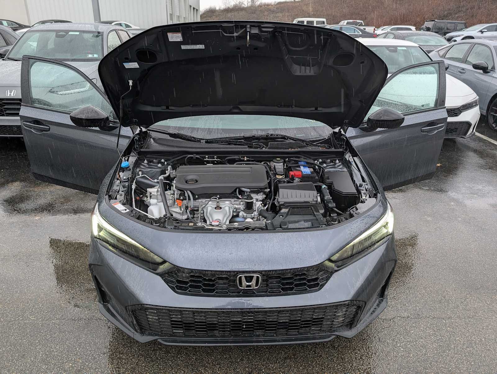 2026 Honda Civic Hatchback Sport - Photo 10