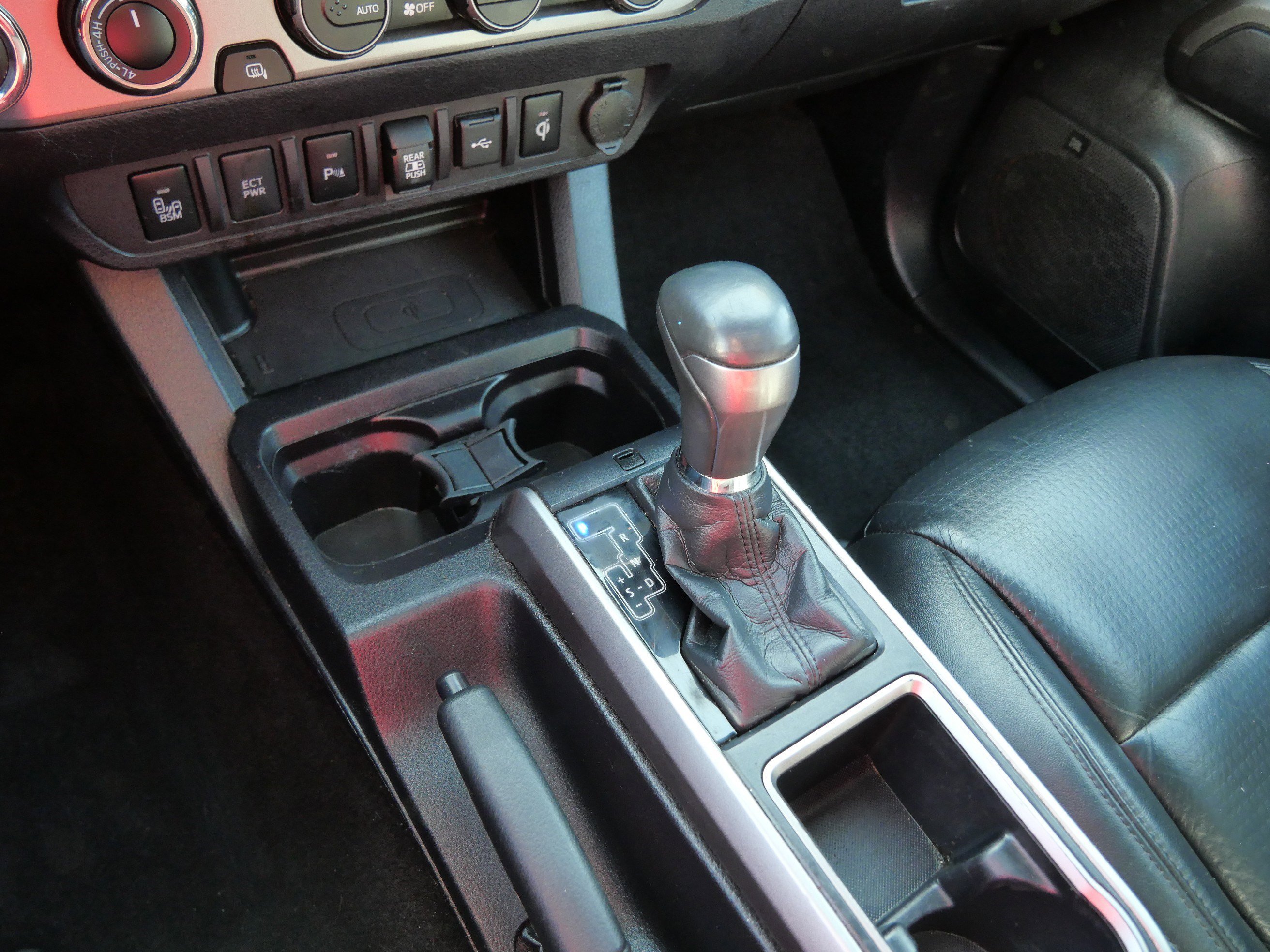 2021 Toyota Tacoma Limited - Photo 24