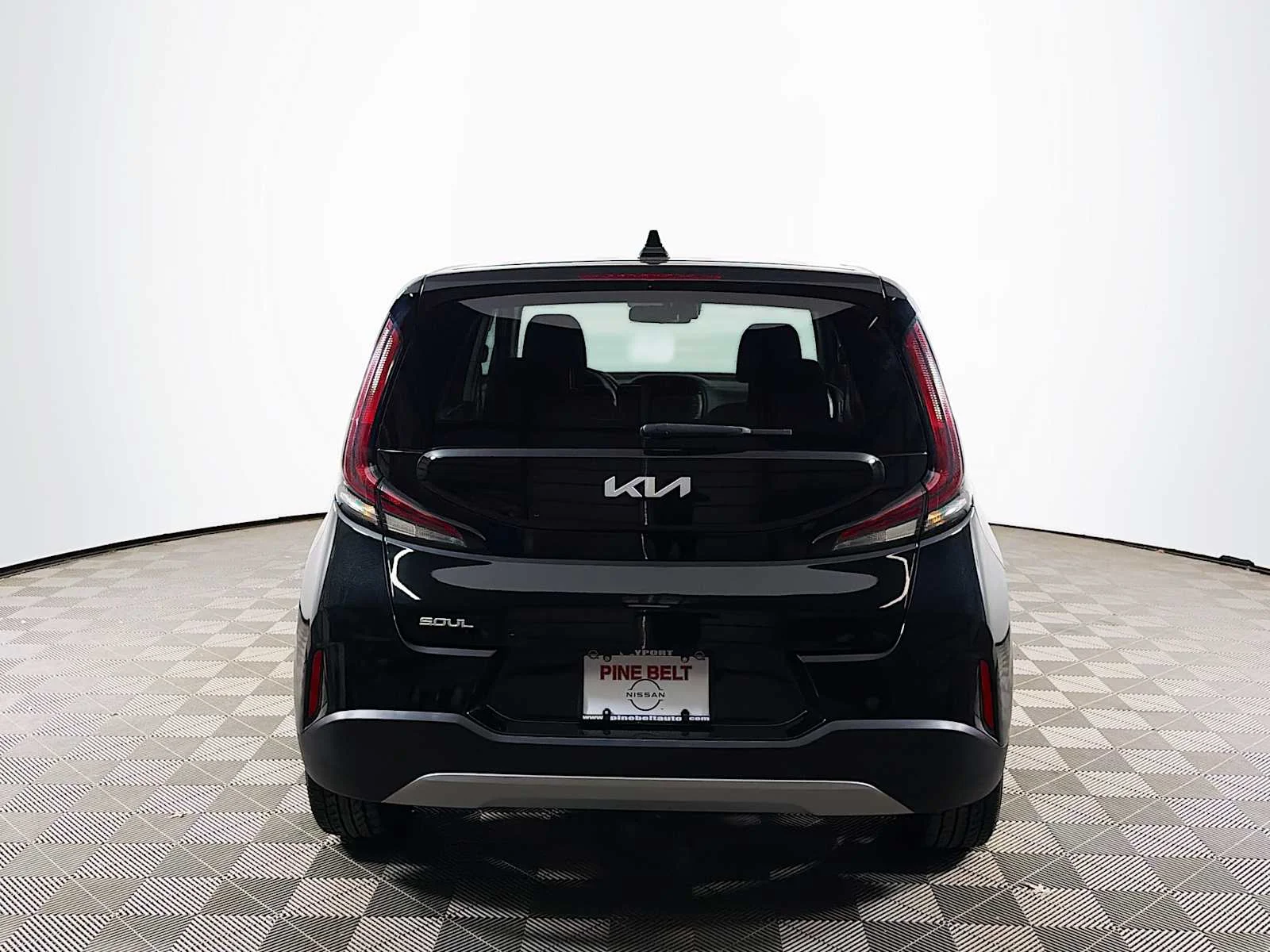 Used 2023 Fusion Black Kia LX image 5