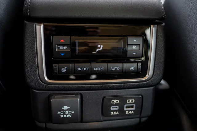 New 2026 Crystal White Pearl Subaru Onyx Edition Touring image 28
