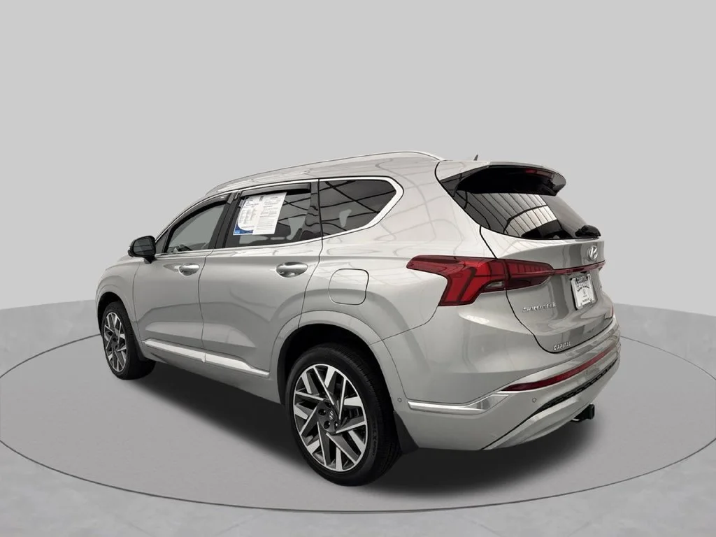 Used 2022 Silver Hyundai Calligraphy image 6
