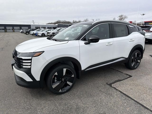 2026 Nissan Kicks 2.0 SR AWD's photo