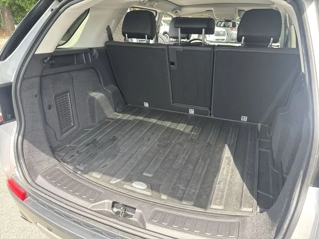 Used 2017  Land Rover HSE image 12