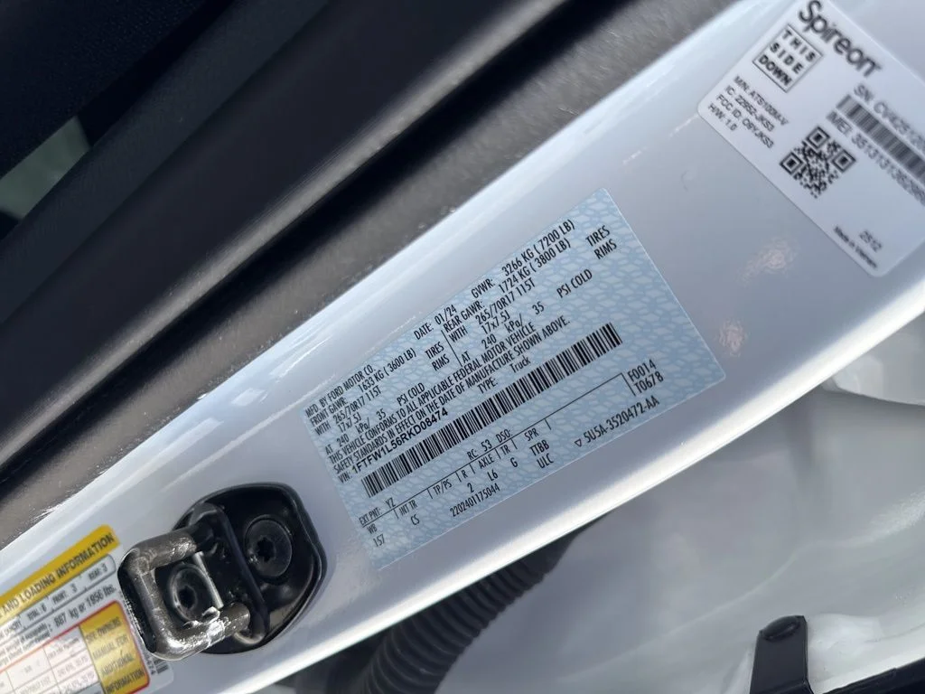 Used 2024 White Ford XL image 34