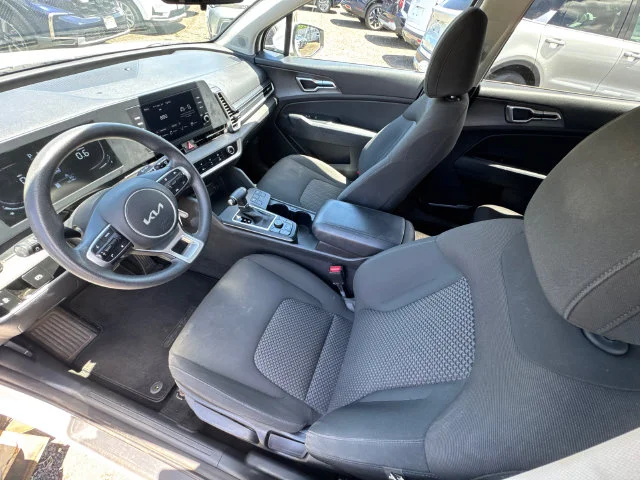 Certified Used 2023 White Kia LX image 10