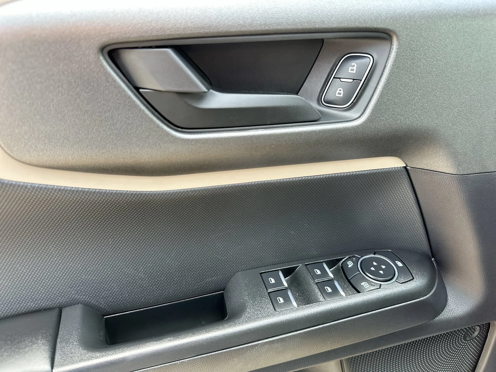 Used 2025 Gray Metallic Ford Big Bend image 13