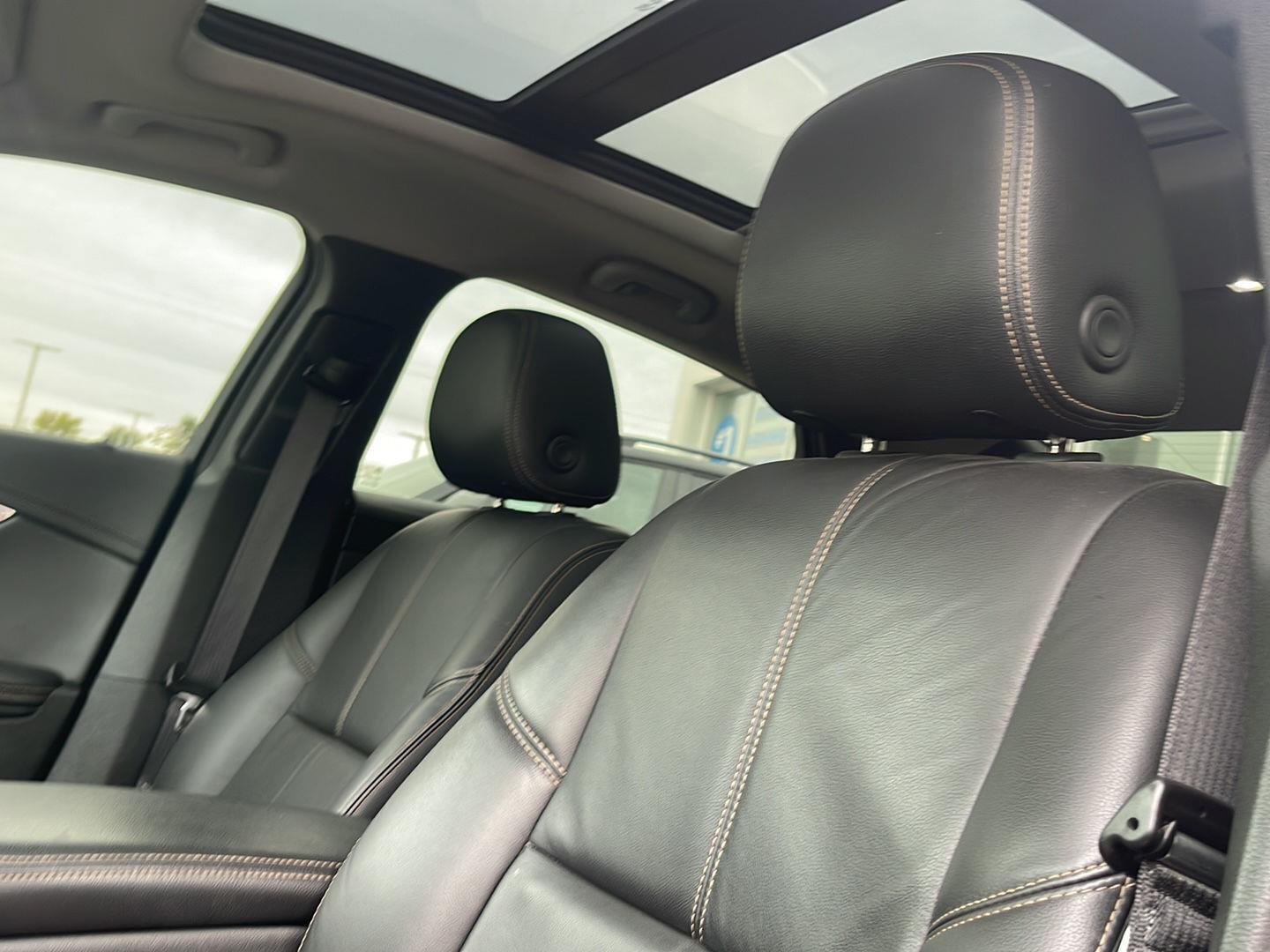 Used 2019 Black Chevrolet LT image 7