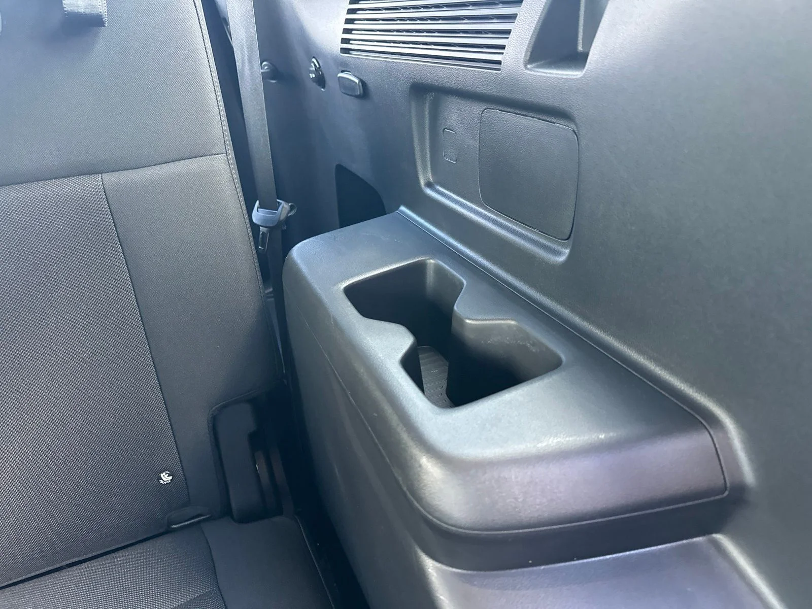 Used 2025 Black Hyundai SE image 20