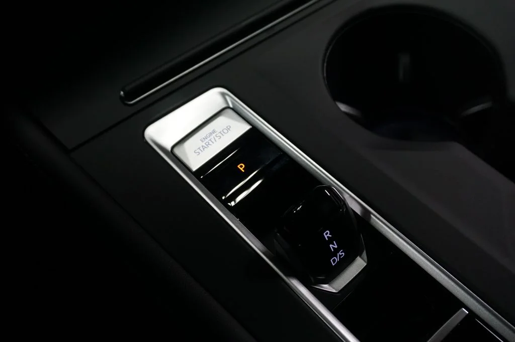 New 2026 Opal White Volkswagen SE image 20
