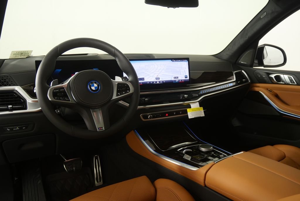 New 2026 Mineral White Metallic BMW xDrive50e image 16