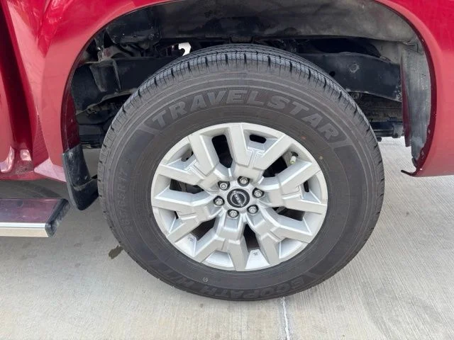 Used 2022 Red Nissan SV image 8