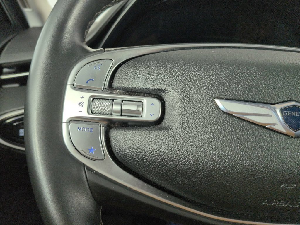 2025 GENESIS GV70 Standard - Photo 40