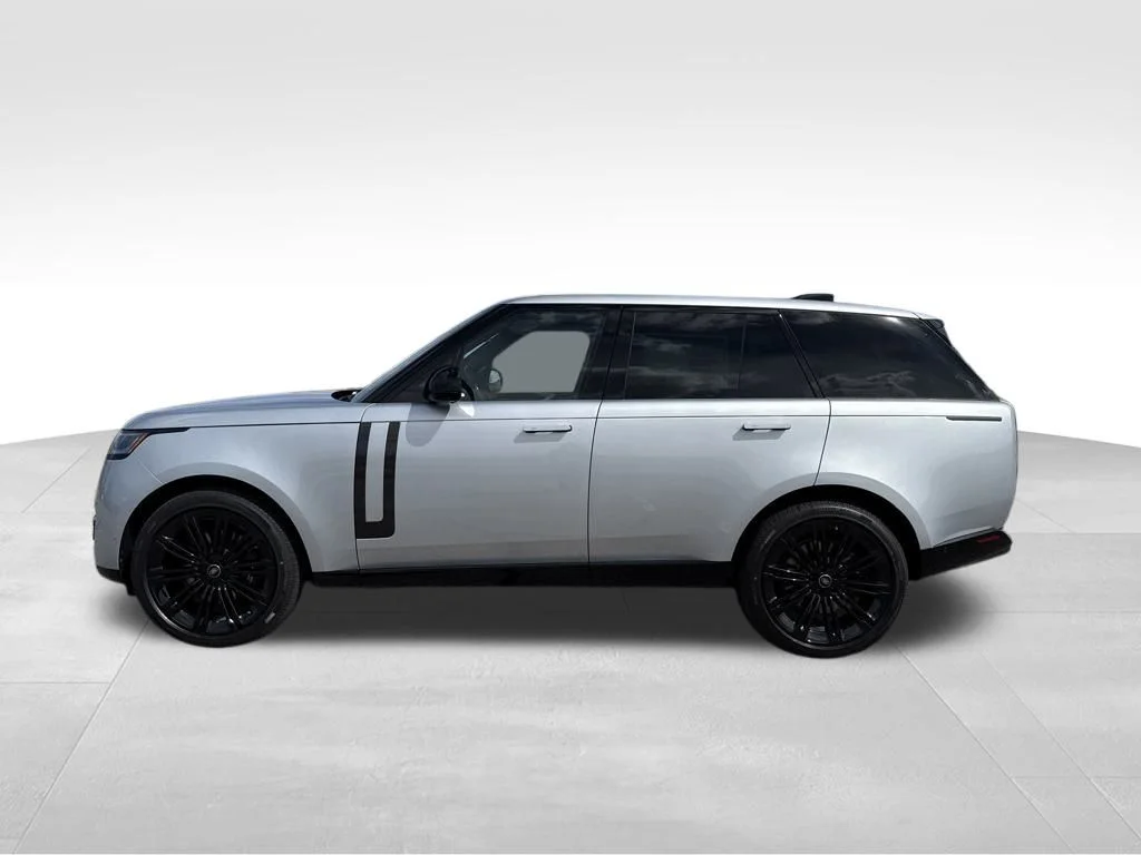 2025 Land Rover Range Rover SE - Photo 2