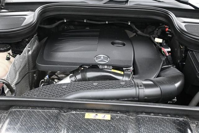 Used 2022 Obsidian Black Metallic Mercedes-Benz GLE 350 image 23