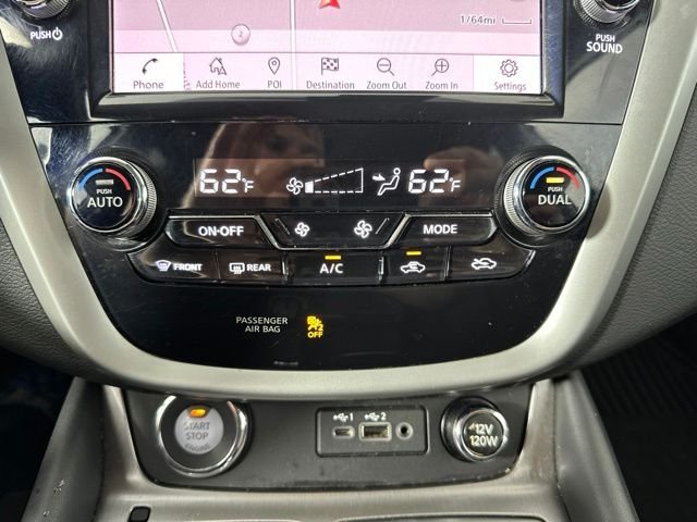 Used 2020 White Nissan SL image 21