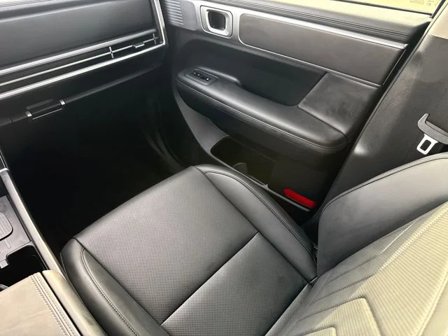 Used 2024 Green Hyundai XRT image 16