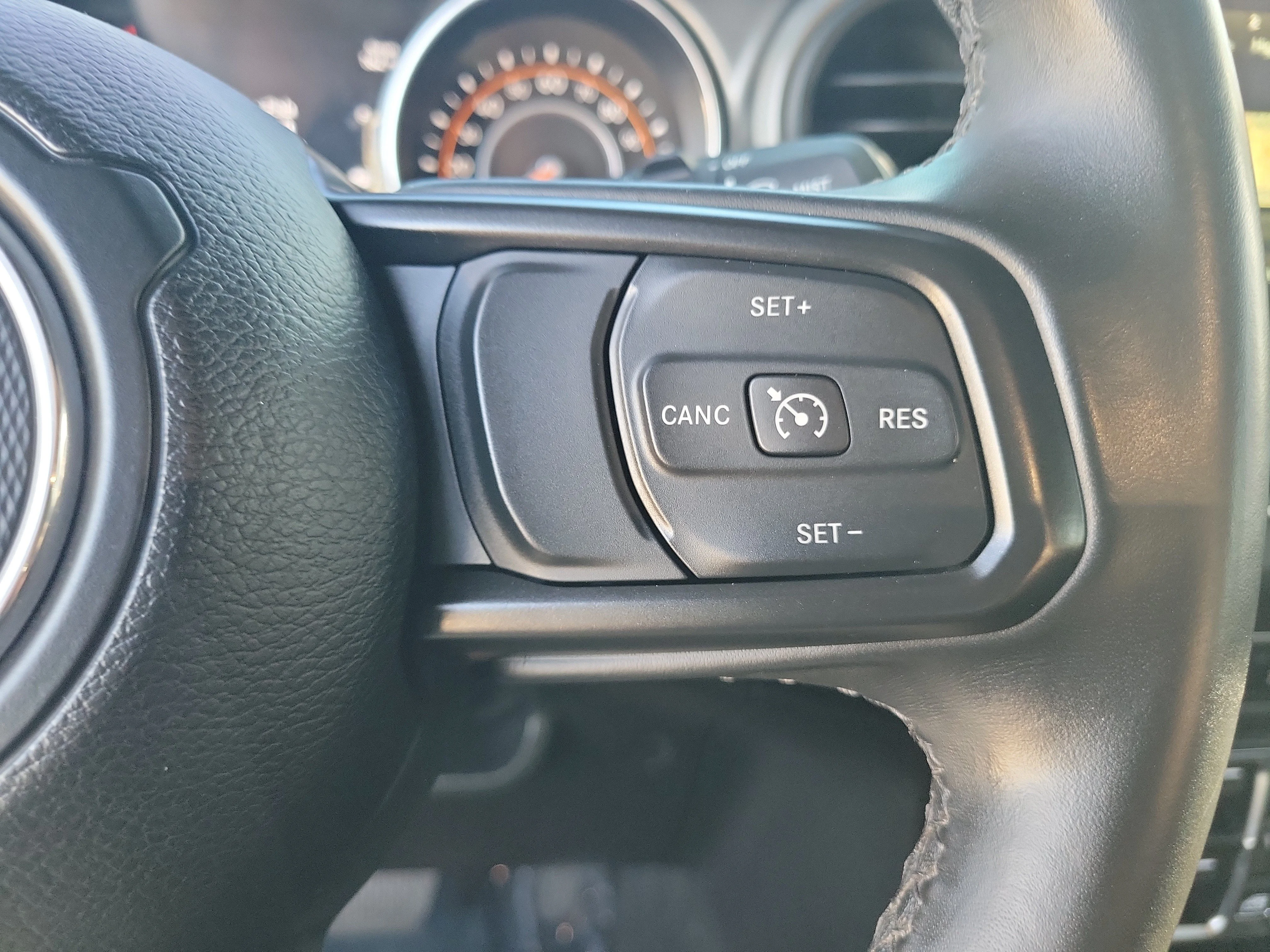 Used 2022 White Jeep Unlimited High Tide image 22