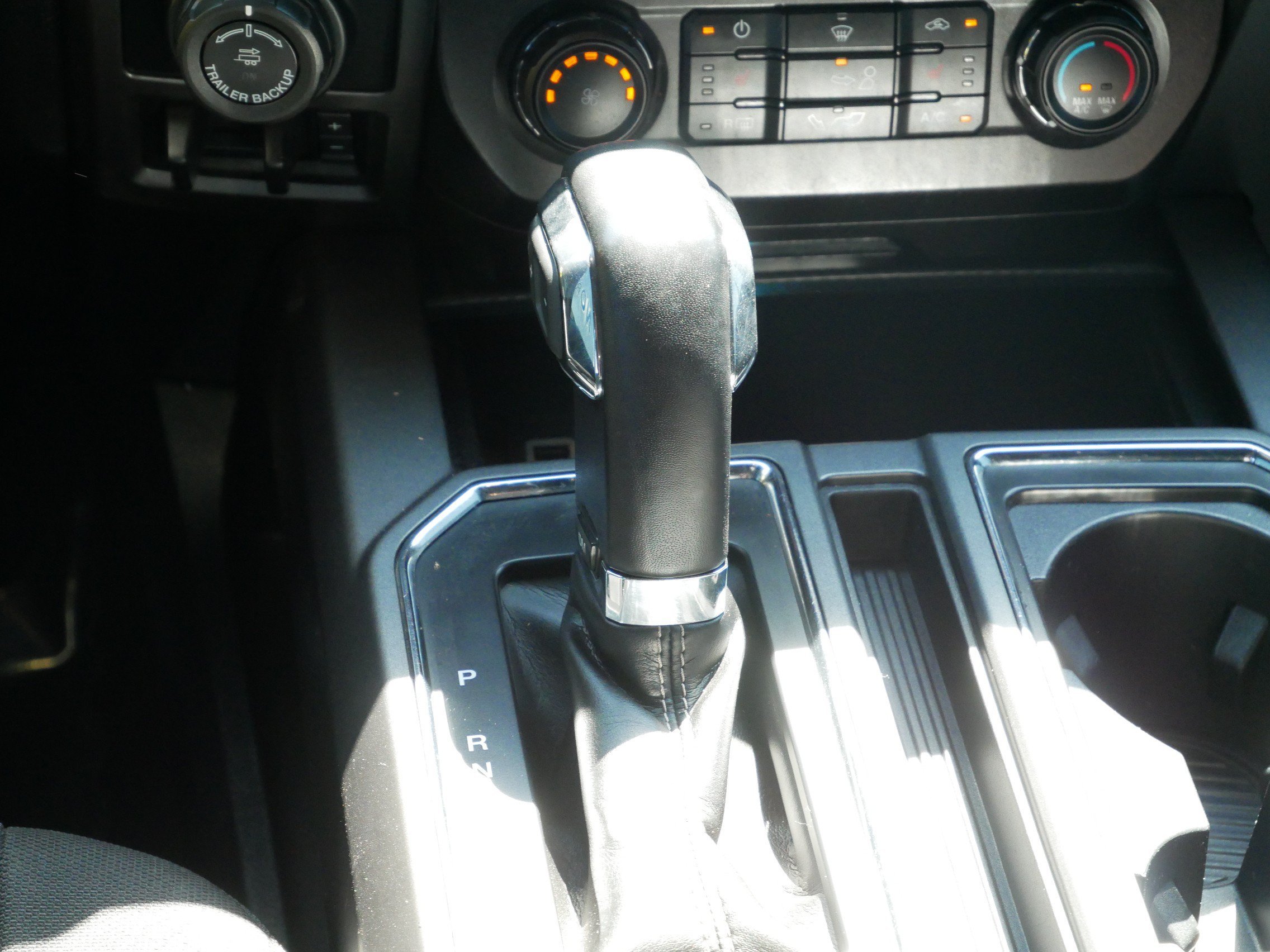 Used 2020 White Ford XLT image 16