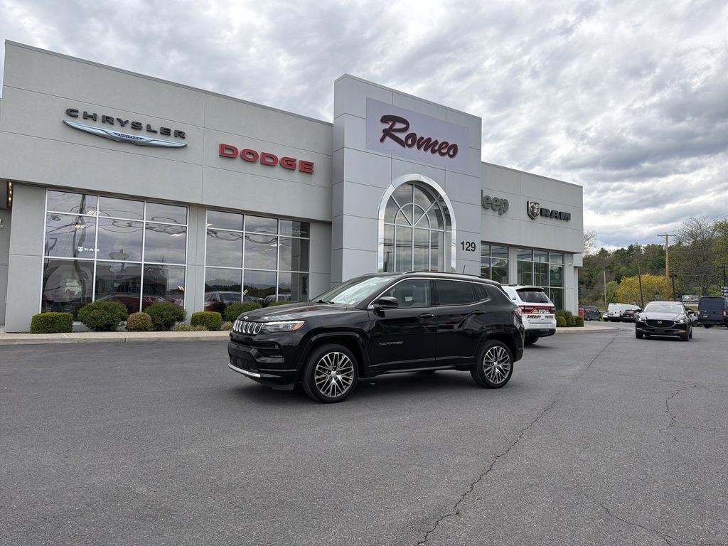 2022 Jeep Compass Limited 4X4's photo