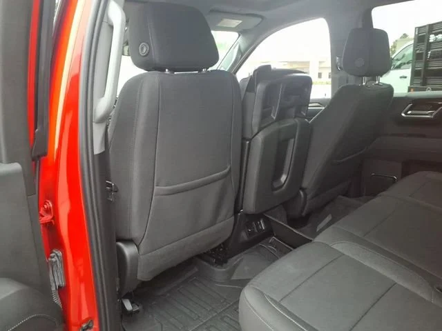 Used 2022 Cardinal Red GMC Elevation image 12
