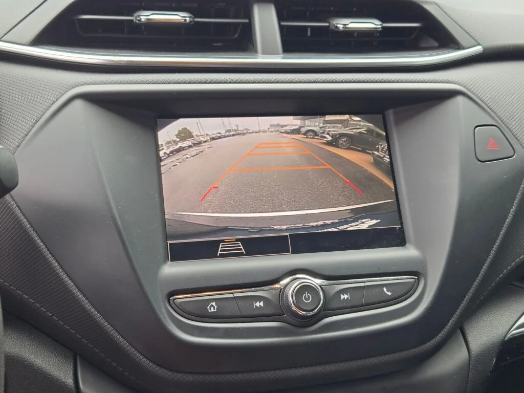 Used 2022 Black Chevrolet LT image 22