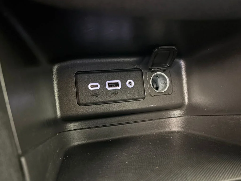 Used 2024 Blue Chevrolet LT image 27